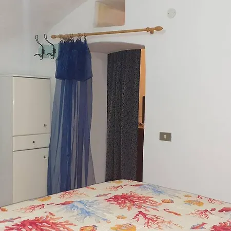 Apartment Bilocale Centro Storico Di Bosa